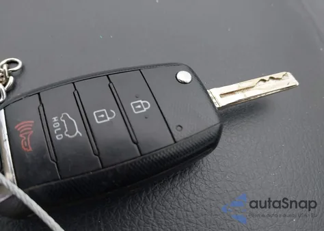 2014 Kia Sorento Lx z USA, uszkodzony, nr VIN 5XYKT4A6XEG525031